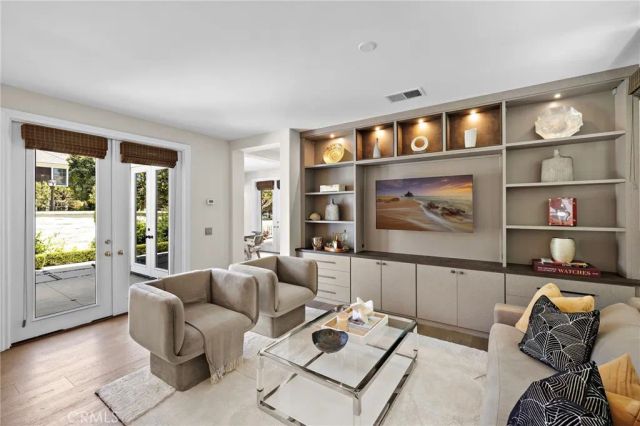 71 Old Course Drive, Newport Beach, CA 92660