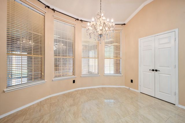 6906 Field Lark Drive, Arlington, TX 76002