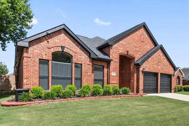 6906 Field Lark Drive, Arlington, TX 76002