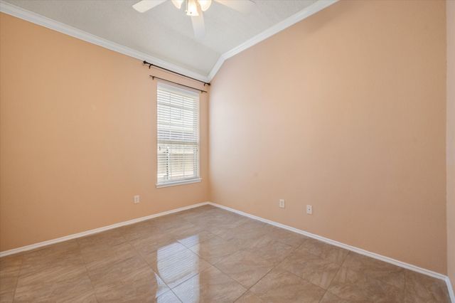 6906 Field Lark Drive, Arlington, TX 76002