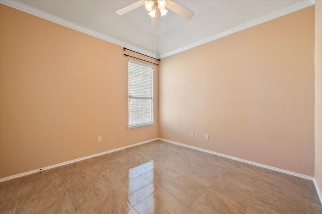 6906 Field Lark Drive, Arlington, TX 76002