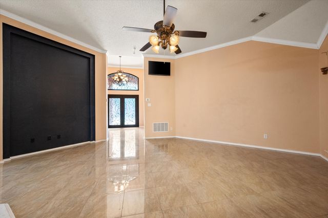 6906 Field Lark Drive, Arlington, TX 76002