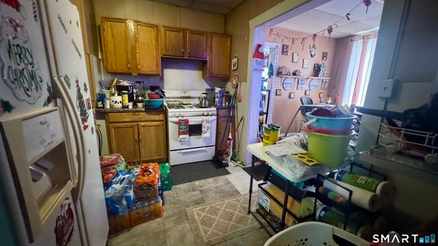 61 Randolph Avenue, Meriden, CT 06451