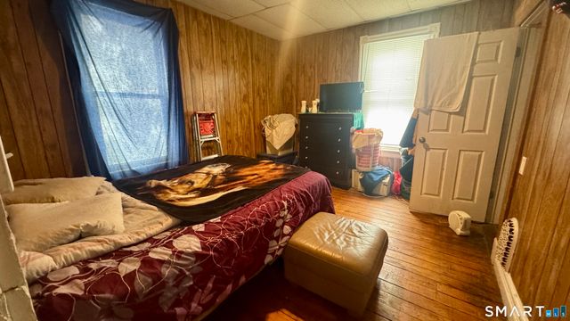 61 Randolph Avenue, Meriden, CT 06451