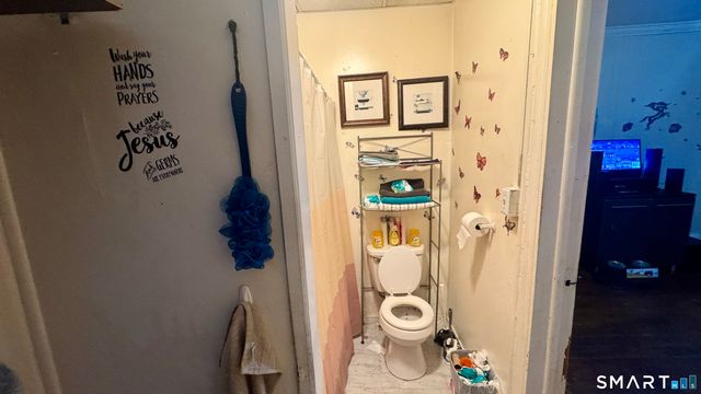 61 Randolph Avenue, Meriden, CT 06451