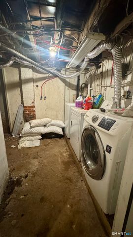 61 Randolph Avenue, Meriden, CT 06451