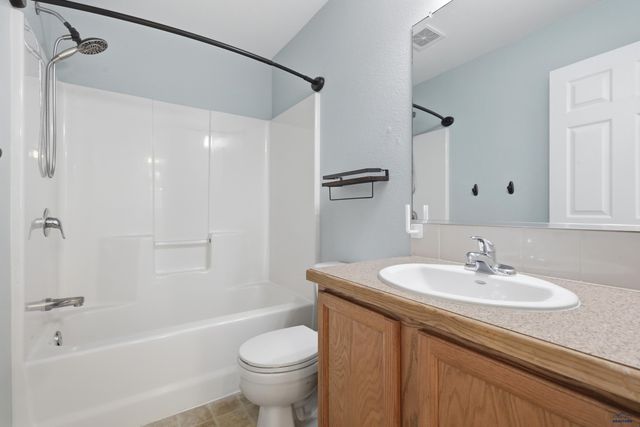 168 SAVOY CIRCLE, Rapid City, SD 57701