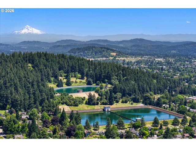 2720 Se 66TH Ave, Portland, OR 97206