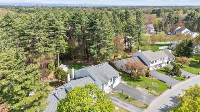 9 Old Mill Lane, Queensbury, NY 12804
