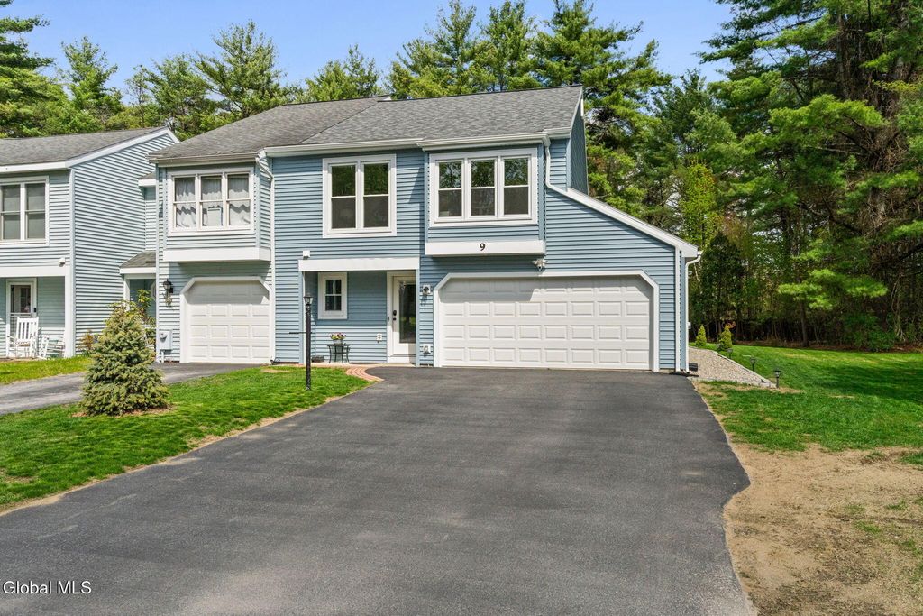 9 Old Mill Lane, Queensbury, NY 12804