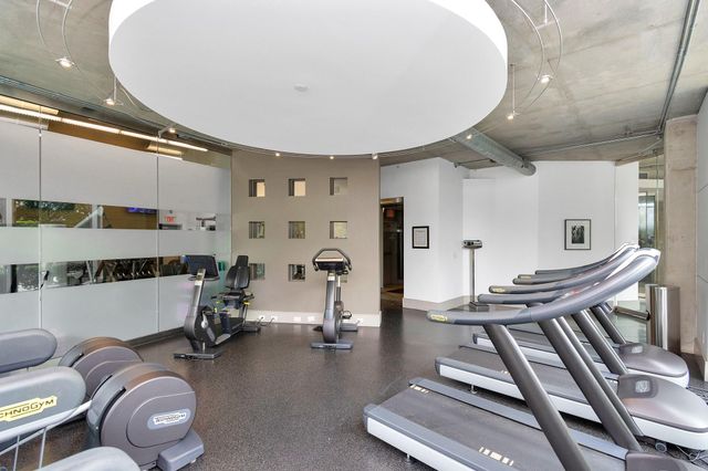 1901 Post Oak Boulevard 3113, Houston, TX 77056