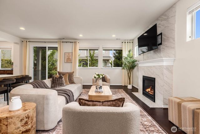 4319 30th Dr SE, Everett, WA 98203