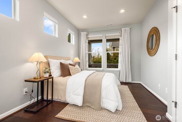 4319 30th Dr SE, Everett, WA 98203