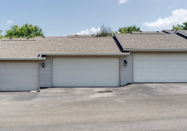 104 Waterview Dr, Hendersonville, TN 37075