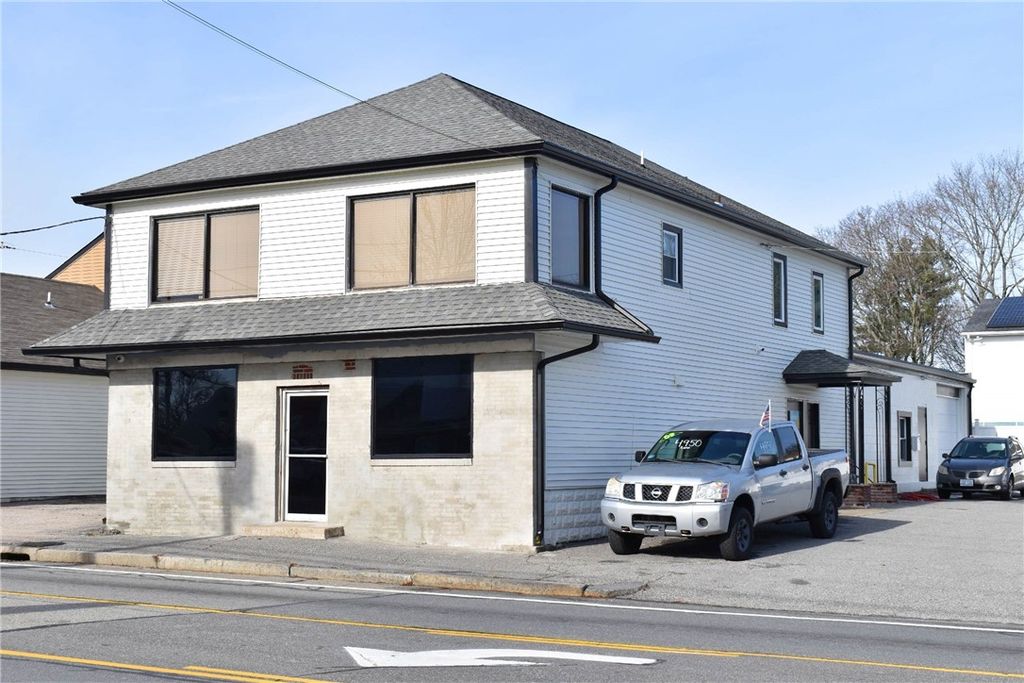 1361 MINERAL SPRING Avenue, North Providence, RI 02904