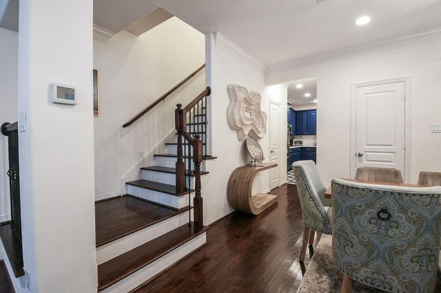 1111 W 26th Street, Houston, TX 77008