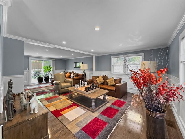 851 Forest St, North Andover, MA 01845