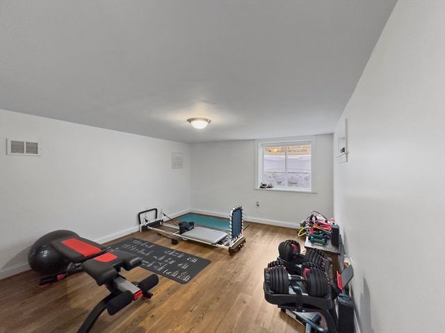 851 Forest St, North Andover, MA 01845