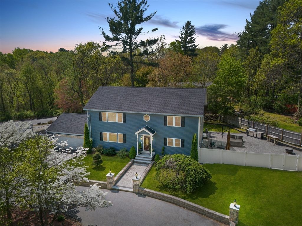 851 Forest St, North Andover, MA 01845