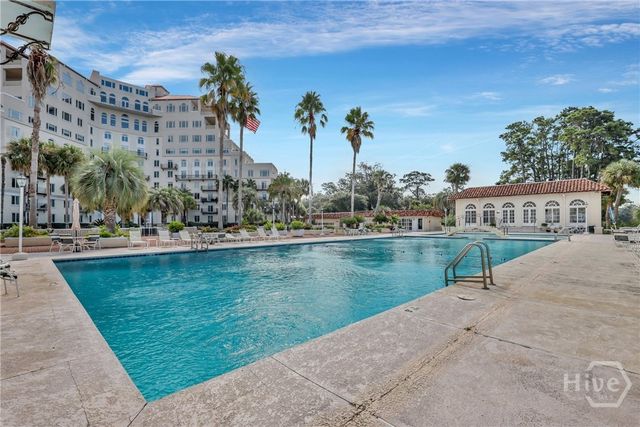 700 Wilmington Island Road 404, Savannah, GA 31410