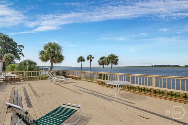 700 Wilmington Island Road 404, Savannah, GA 31410