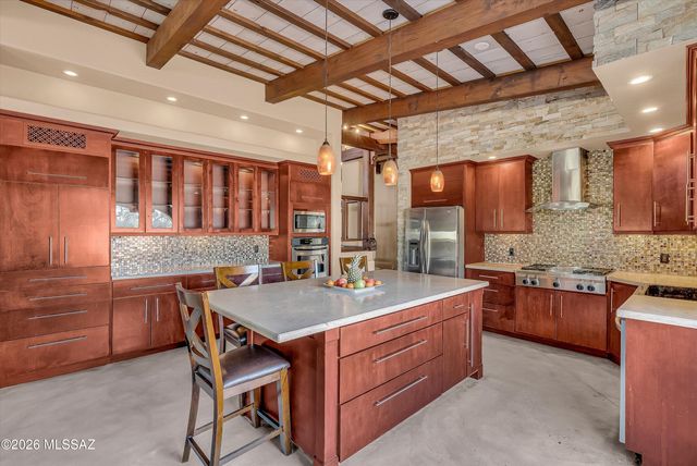 6610 E Speedway Boulevard, Tucson, AZ 85710