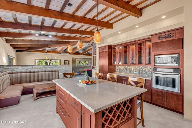 6610 E Speedway Boulevard, Tucson, AZ 85710