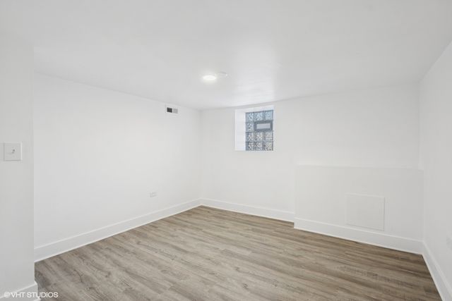7049 S Damen Avenue, Chicago, IL 60636