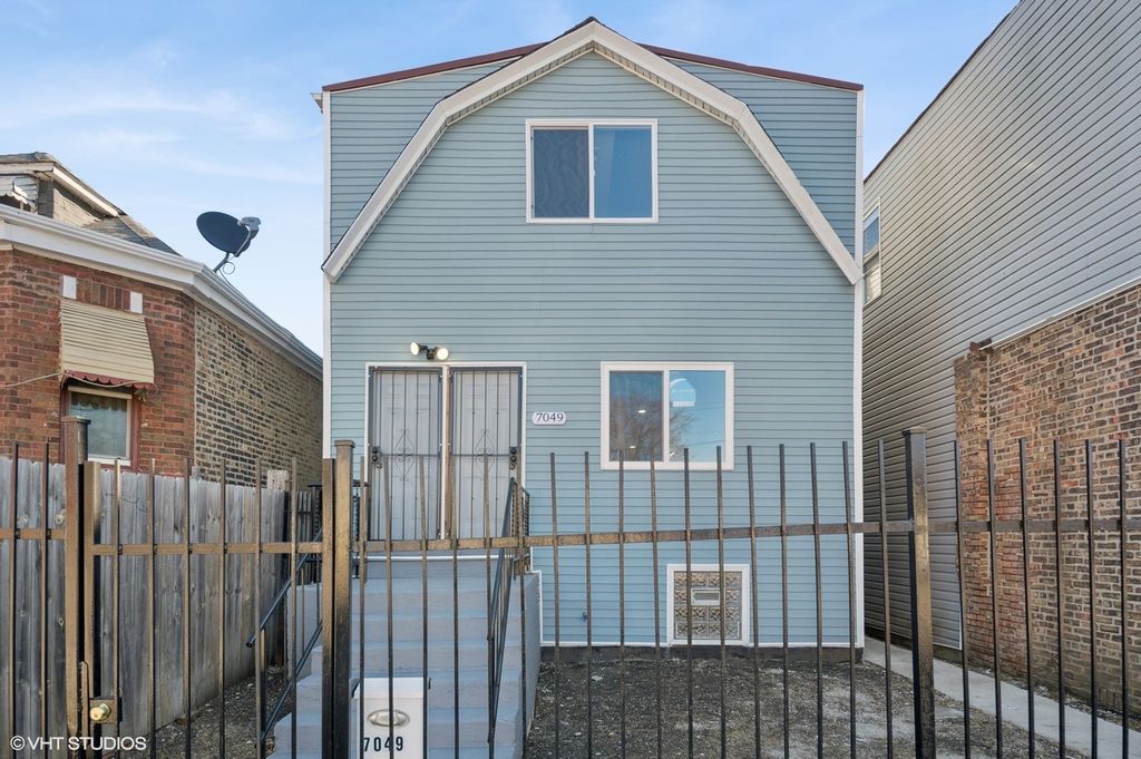7049 S Damen Avenue, Chicago, IL 60636