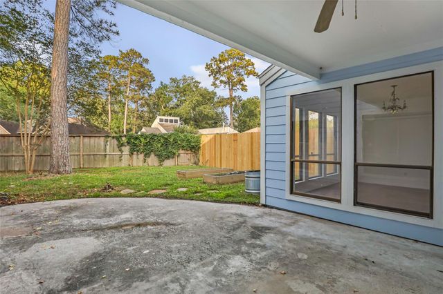 1746 Cloister Drive 12, Crosby, TX 77532