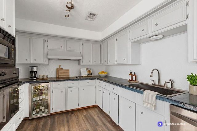 1746 Cloister Drive 12, Crosby, TX 77532