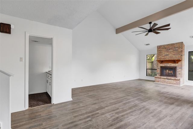 1746 Cloister Drive 12, Crosby, TX 77532
