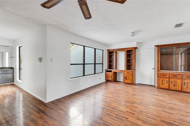 1746 Cloister Drive 12, Crosby, TX 77532