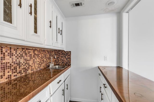 1746 Cloister Drive 12, Crosby, TX 77532