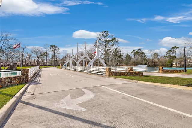 1746 Cloister Drive 12, Crosby, TX 77532
