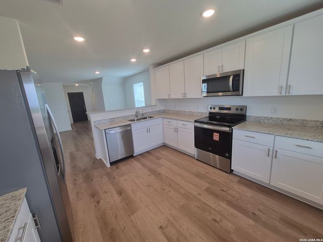 942 BLUEGRASS PT, New Braunfels, TX 78130