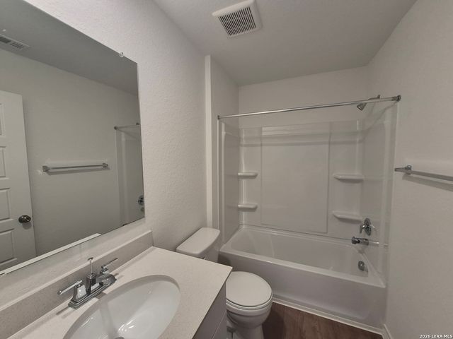 942 BLUEGRASS PT, New Braunfels, TX 78130