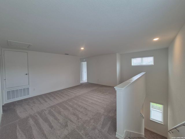 942 BLUEGRASS PT, New Braunfels, TX 78130