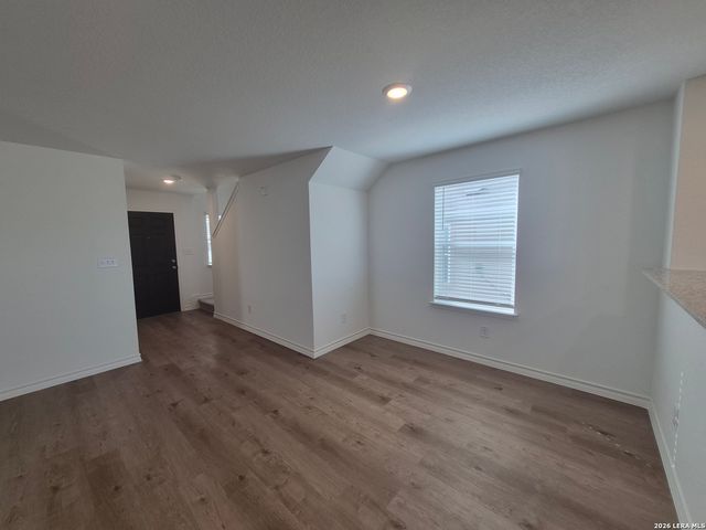 942 BLUEGRASS PT, New Braunfels, TX 78130