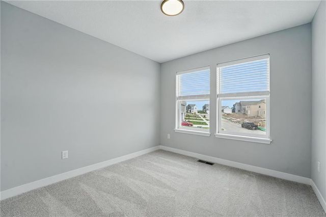 8712 SW Edgewater Drive, Blue Springs, MO 64064