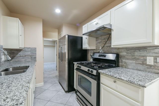 6803 La Violetta Drive, Houston, TX 77083