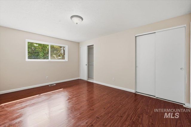 1904 NW 8th St, Meridian, ID 83646