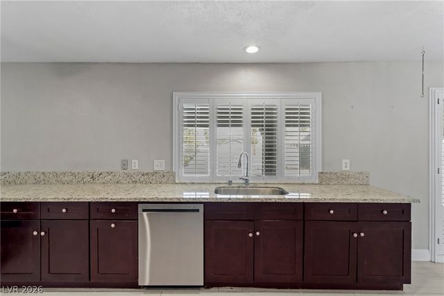 2109 Verdinal Drive, Las Vegas, NV 89146