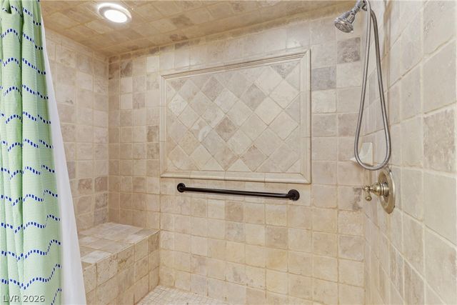 2109 Verdinal Drive, Las Vegas, NV 89146