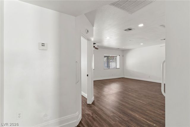 2109 Verdinal Drive, Las Vegas, NV 89146