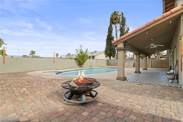 2109 Verdinal Drive, Las Vegas, NV 89146
