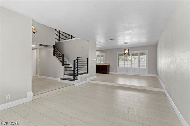 2109 Verdinal Drive, Las Vegas, NV 89146