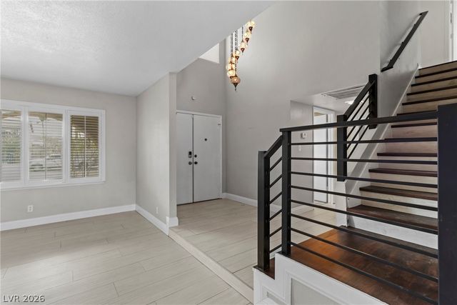 2109 Verdinal Drive, Las Vegas, NV 89146