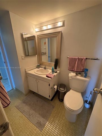 20335 W Country Club Dr 1205, Aventura, FL 33180
