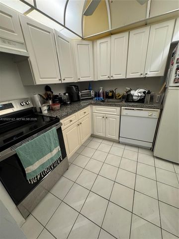 20335 W Country Club Dr 1205, Aventura, FL 33180